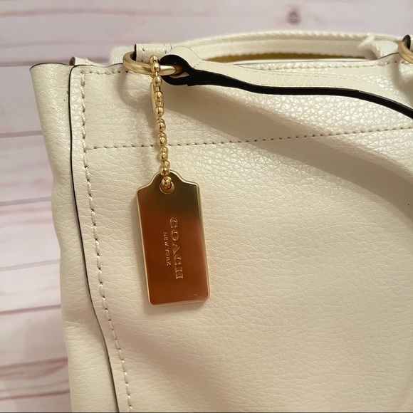 COACH white leather backpack authentic brand new main image 8